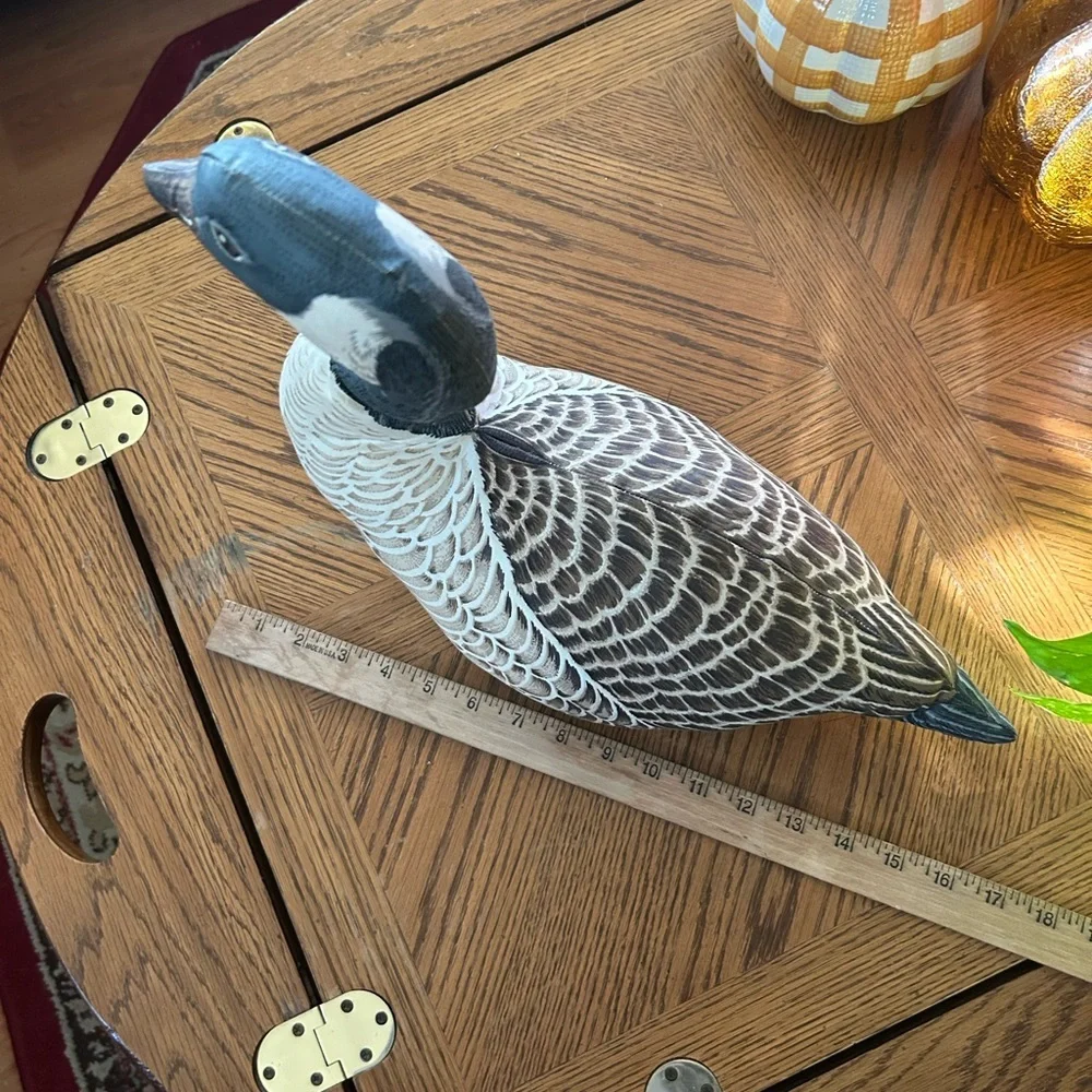 Vintage canadian goose